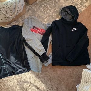 Bundle of shirts Nike and old navy active